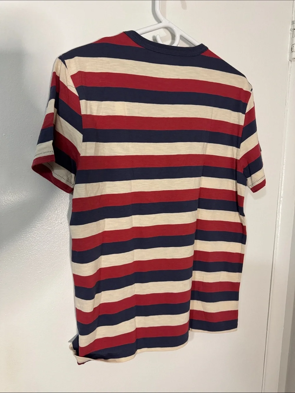 J. Crew Men’s Medium Slub Cotton Navy, Red & Cream Striped Short-Sleeve Tee NWT